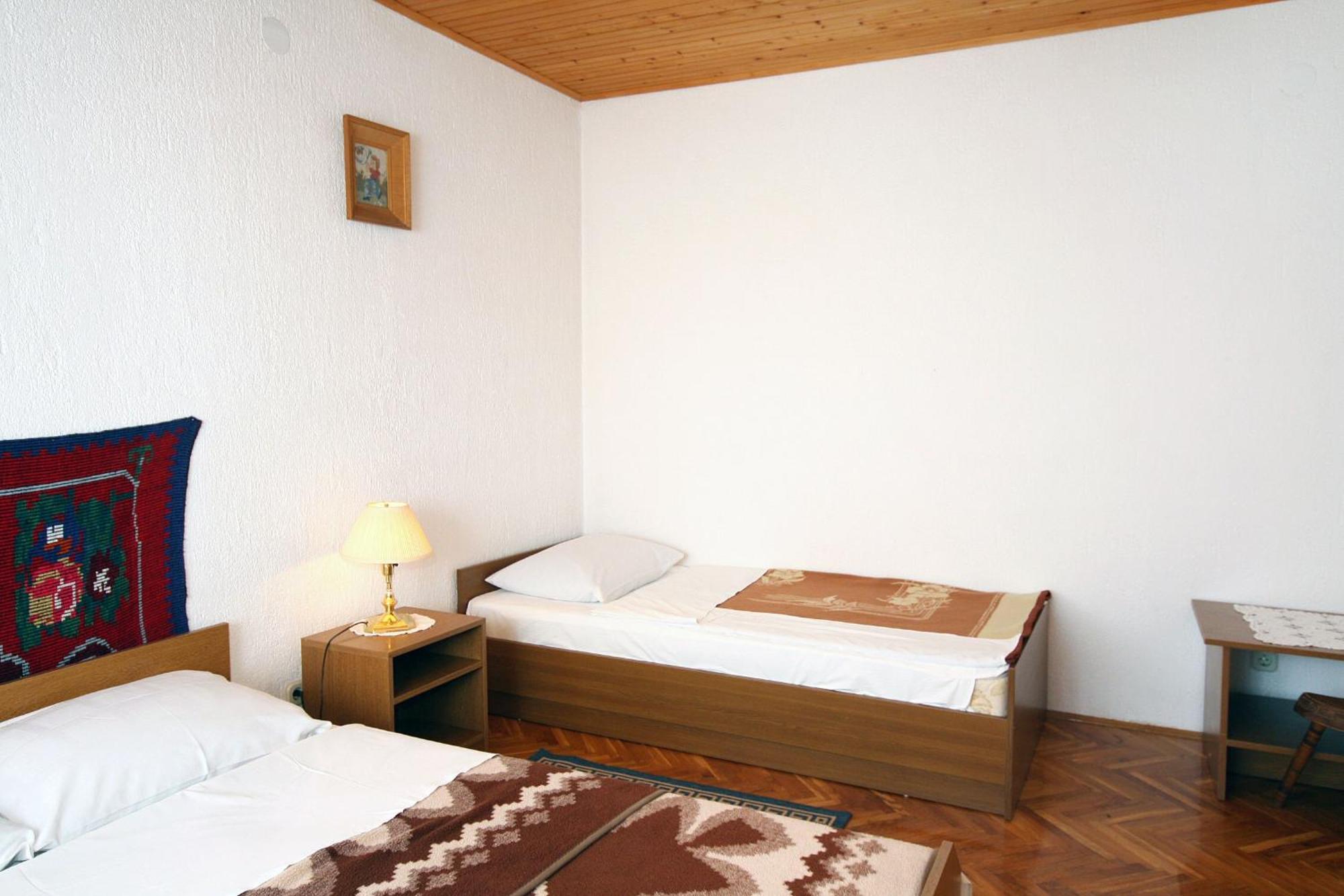 Apartments With A Parking Space Poljanak, Plitvice - 5195 Room photo